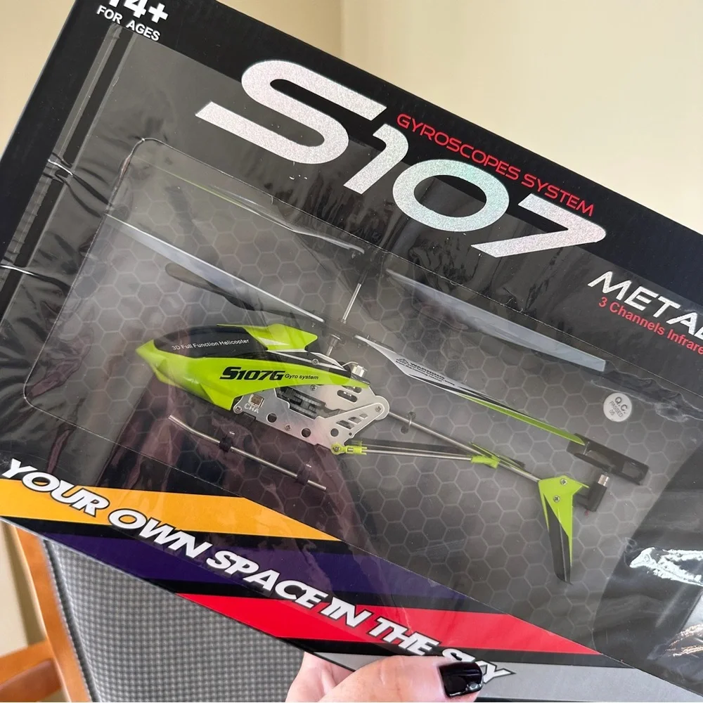 Syma Gyroscopes System S107 Metal Series Green Remote Controlled Helicopter